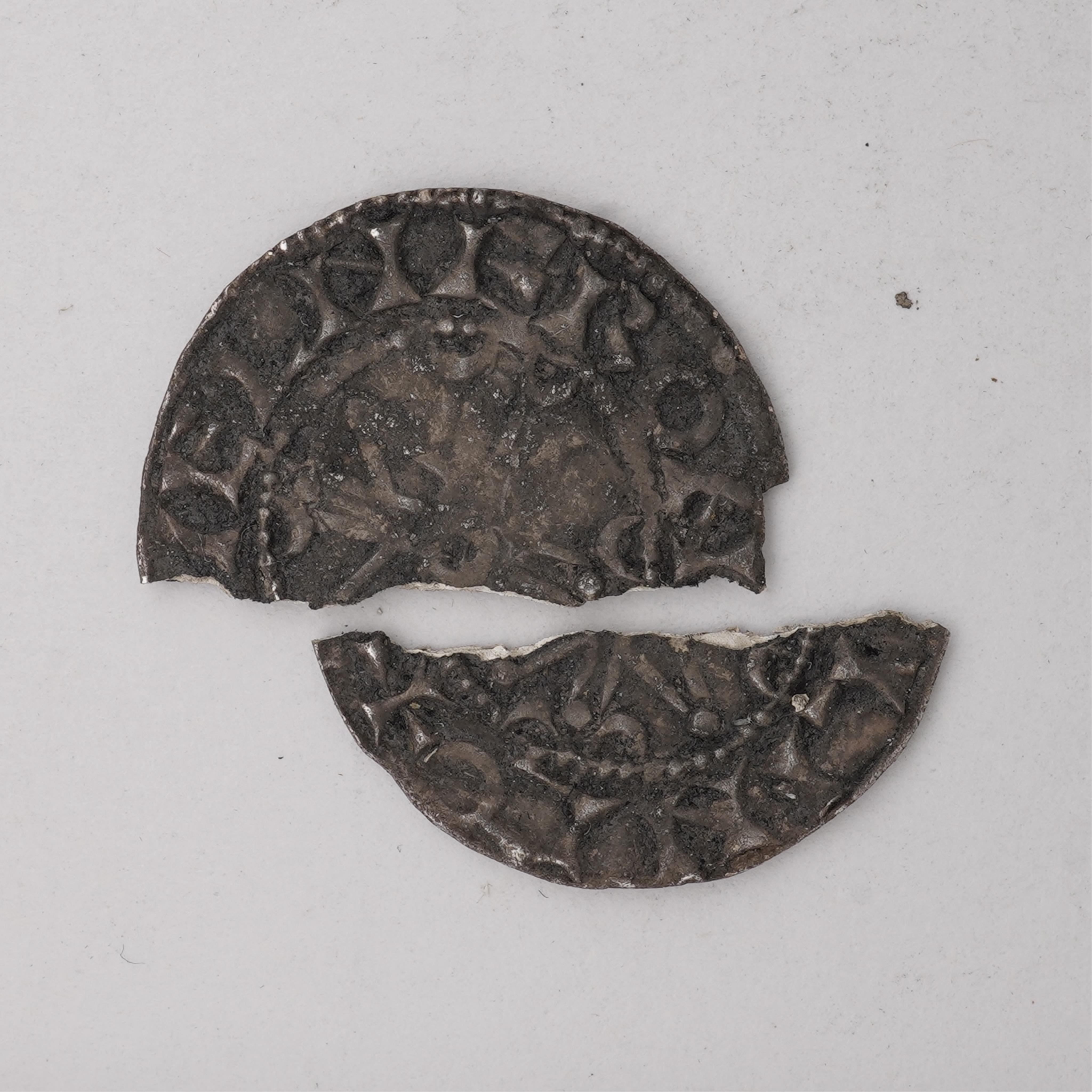 British hammered coins, William I (1066-1087), silver penny, mm. Lincoln, halved otherwise fine